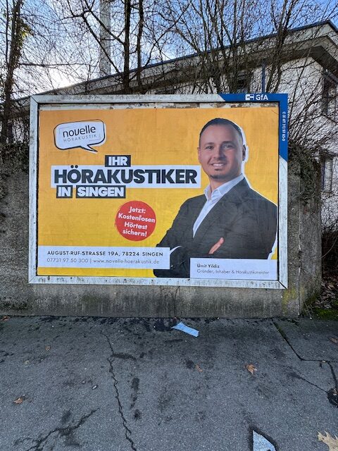 Novelle Hörakustik Singen - Praxedisplatz / Ecke Romeiasstraße / Güterstraße