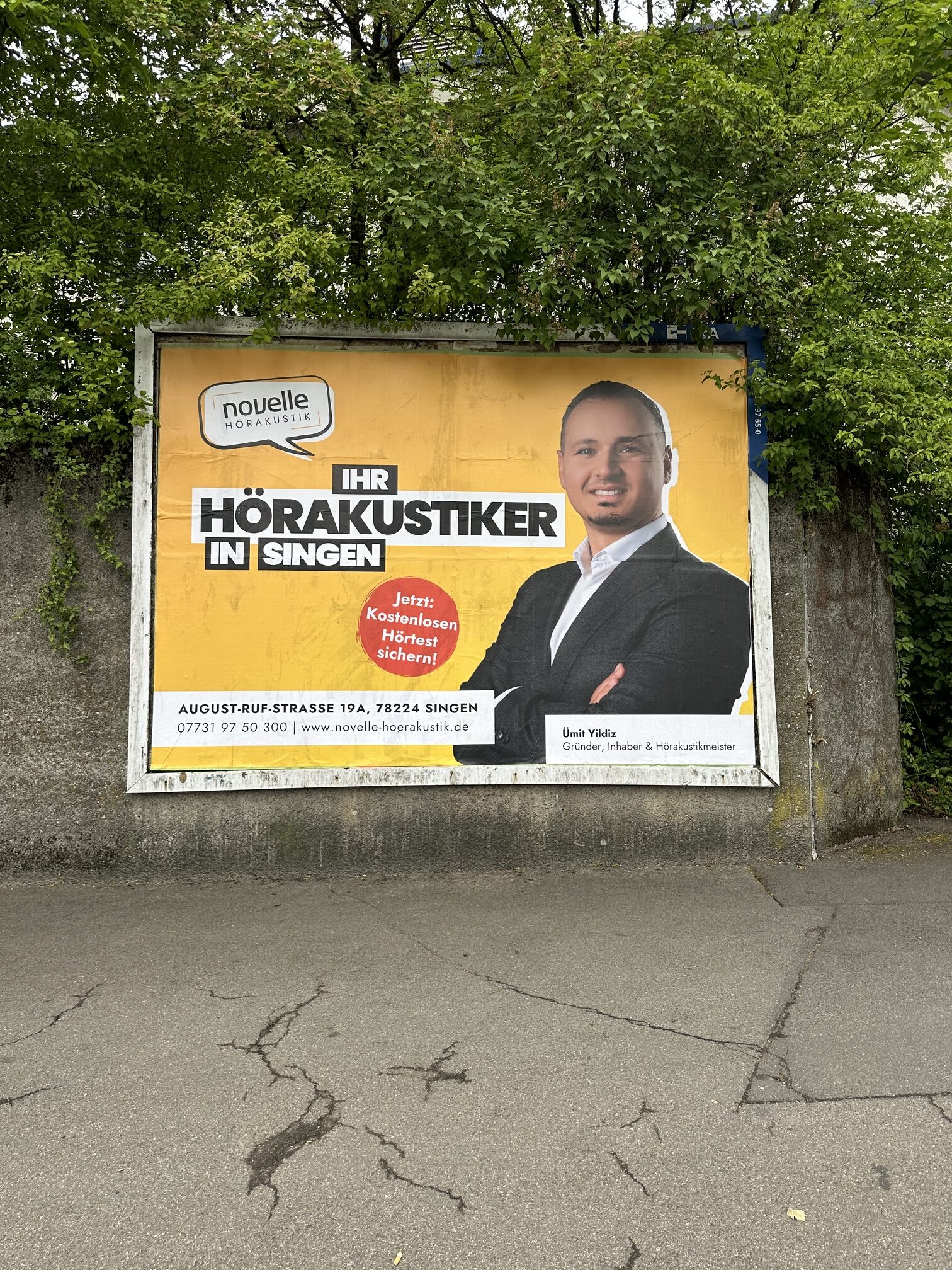 Novelle Hörakustik Singen - Praxedisplatz / Ecke Romeiasstraße / Güterstraße